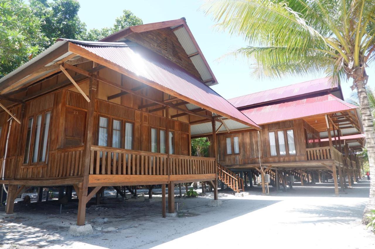 Wakatobi Patuno Diving And Beach Resort By Sahid Wanci Zewnętrze zdjęcie