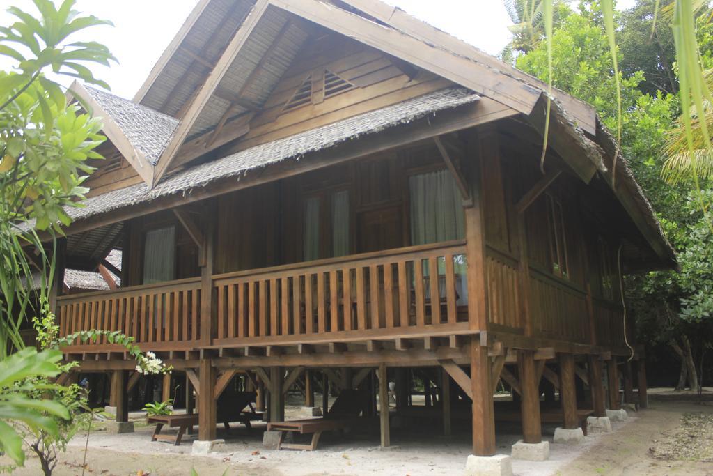 Wakatobi Patuno Diving And Beach Resort By Sahid Wanci Zewnętrze zdjęcie